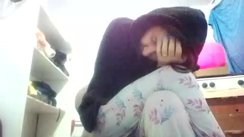 Snapshot of cameron_puppy chatting on 01/14/25, 09:45 Mara Catalina Romero Ordez online show from 01/14/25, 09:45