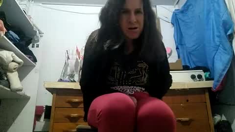 Snapshot of cameron_puppy chatting on 03/01/25, 10:02 Mara Catalina Romero Ordez online show from 03/01/25, 10:02