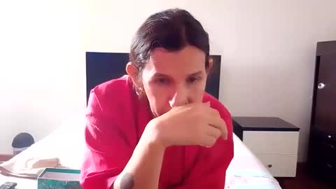 Snapshot of cameron_puppy chatting on 10/11/25, 06:50 Mara Catalina Romero Ordez online show from 10/11/25, 06:50