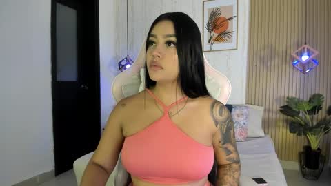 Snapshot of cameroncollinss chatting on 11/20/25, 07:57 Cameron online show from 11/20/25, 07:57