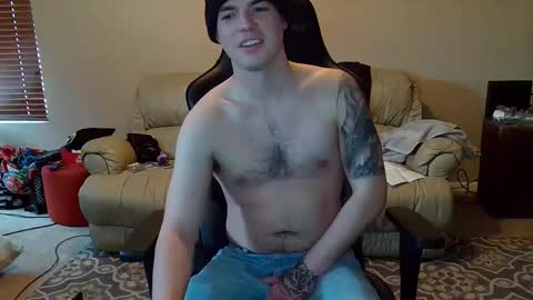 Snapshot of camerondt chatting on 02/04/25, 10:24 camerondt online show from 02/04/25, 10:24