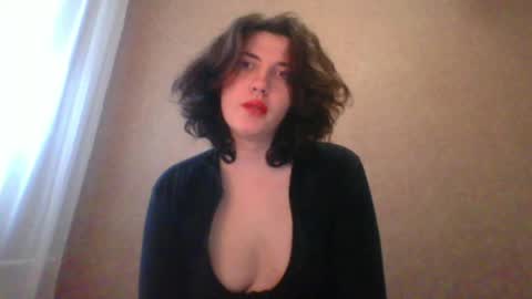 Snapshot of camgirl_xx chatting on 05/02/26, 03:17 Marta online show from 05/02/26, 03:17
