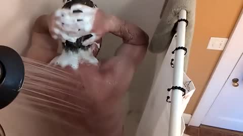 Snapshot of camguywithtoys chatting on 01/29/25, 05:45 CamGuyWithToys online show from 01/29/25, 05:45