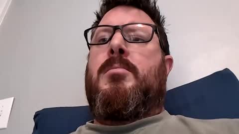 Snapshot of camguywithtoys chatting on 11/03/25, 04:19 CamGuyWithToys online show from 11/03/25, 04:19