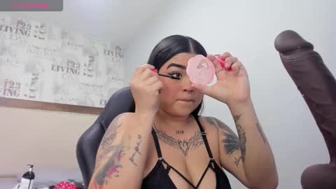 C A M I L A  online show from 11/16/25, 07:52