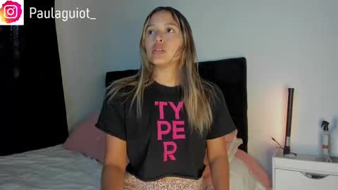   online show from 02/15/25, 08:33