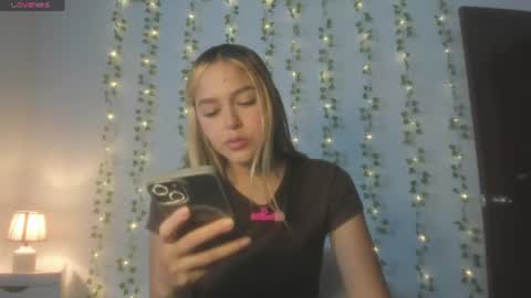 Snapshot of cami_hunter chatting on 07/21/26, 12:57 online show from 07/21/26, 12:57