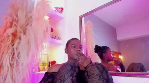 Snapshot of camiestrada chatting on 02/01/25, 12:40 camiestrada online show from 02/01/25, 12:40