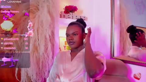 Snapshot of camiestrada chatting on 02/02/25, 11:32 camiestrada online show from 02/02/25, 11:32