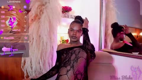 Snapshot of camiestrada chatting on 02/04/25, 05:31 camiestrada online show from 02/04/25, 05:31