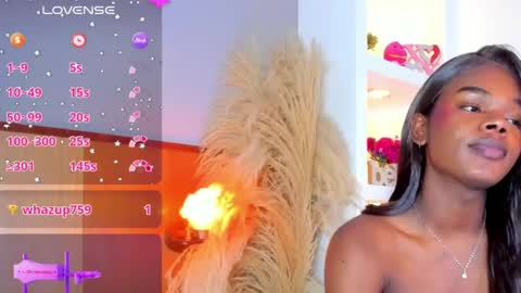 Snapshot of camiestrada chatting on 03/02/25, 08:05 camiestrada online show from 03/02/25, 08:05