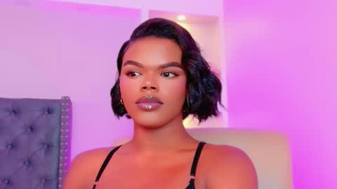 Snapshot of camiestrada chatting on 09/14/25, 09:30 camiestrada online show from 09/14/25, 09:30