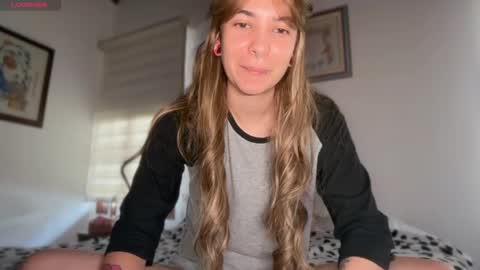 camii19y online show from 04/23/26, 03:14