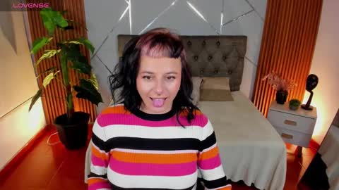 Cami online show from 10/18/25, 05:10