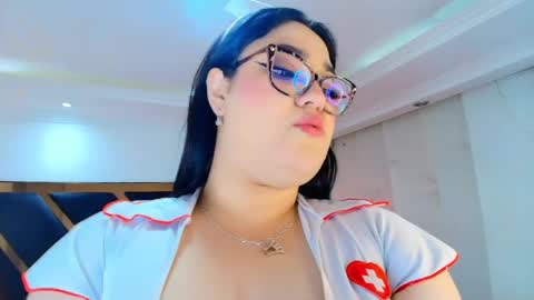 Camila Osorio online show from 04/07/26, 08:20