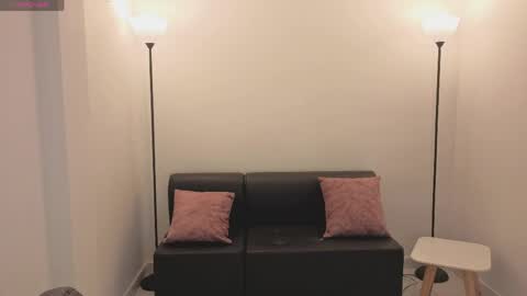 Camila online show from 04/18/26, 02:48