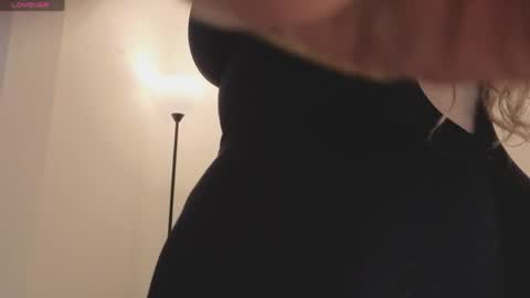 Camila online show from 04/19/26, 01:16