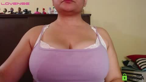 Camila  online show from 12/12/24, 09:04