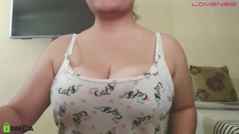 Camila  online show from 02/20/26, 12:40