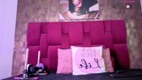 camila__bouzas online show from 02/21/26, 11:55