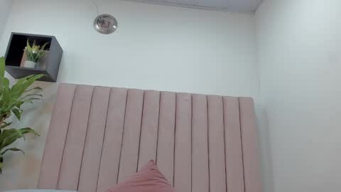 Camila online show from 02/07/25, 03:34