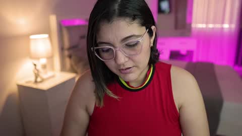 Camila buitrago online show from 12/15/24, 09:09