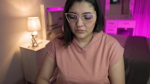 Camila buitrago online show from 12/19/24, 02:23