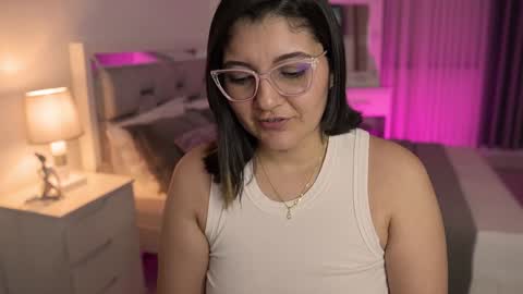 Camila buitrago online show from 01/14/25, 02:08