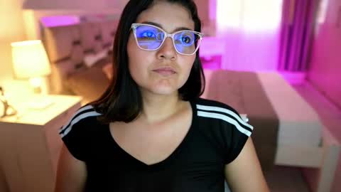 Camila buitrago online show from 03/09/25, 07:48