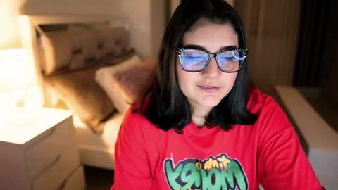 Camila buitrago online show from 09/16/25, 11:17