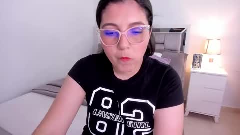 Camila buitrago online show from 03/21/26, 11:41