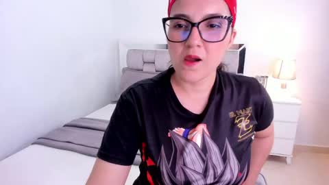 Camila buitrago online show from 04/11/26, 12:15