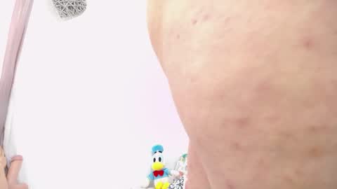 Snapshot of camila_cami chatting on 03/04/25, 06:07 Camila online show from 03/04/25, 06:07