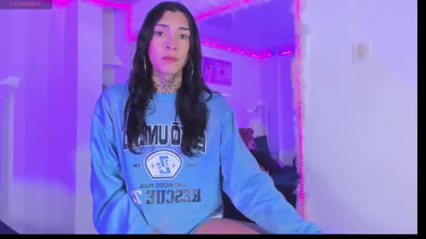  s online show from 10/28/25, 05:00