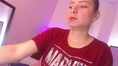 Snapshot of camila_delarosa chatting on 09/15/25, 04:51 camila online show from 09/15/25, 04:51