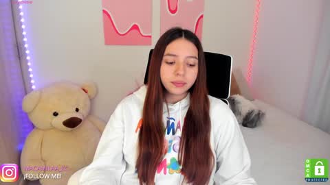 Snapshot of camila_ec2 chatting on 01/05/25, 11:12 C A M I online show from 01/05/25, 11:12