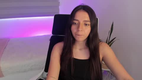  C A M I  online show from 04/06/26, 09:49