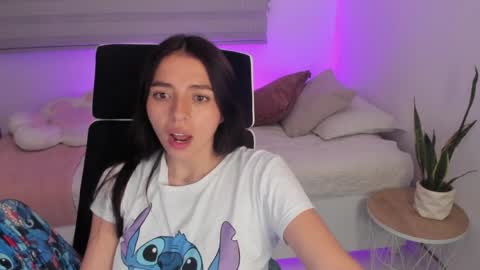  C A M I  online show from 04/08/26, 04:56