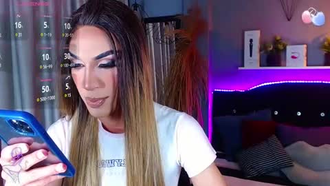 Snapshot of camila_hoottie chatting on 03/04/25, 03:44 Camila online show from 03/04/25, 03:44