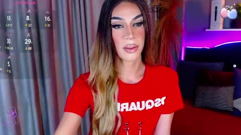 Snapshot of camila_hoottie chatting on 03/07/25, 03:19 Camila online show from 03/07/25, 03:19