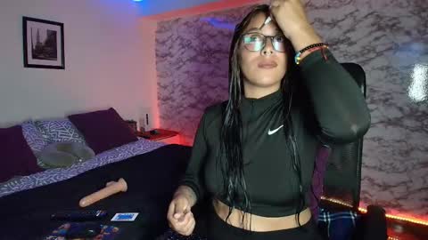 Snapshot of camila_iroose chatting on 02/02/26, 01:15 Camila Roose online show from 02/02/26, 01:15