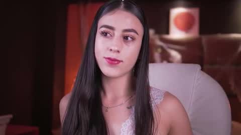 camila_martinez9 online show from 10/30/25, 11:55