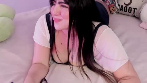 Camila online show from 09/09/25, 12:43