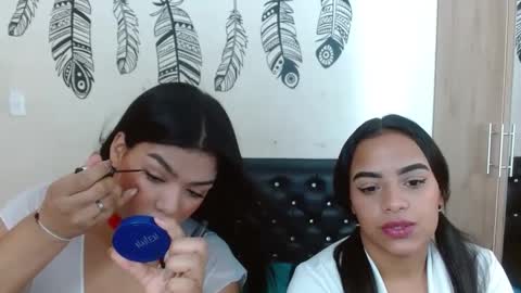 Snapshot of camila_meza chatting on 01/25/25, 01:41 camila_meza online show from 01/25/25, 01:41