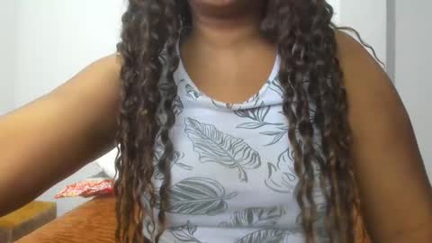 Camila online show from 03/01/25, 02:26