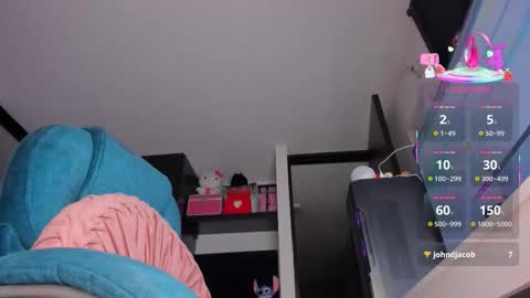 CamilaMendez--- online show from 09/23/25, 04:04