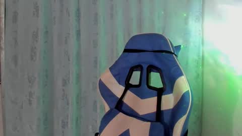 Camila online show from 12/14/25, 02:00