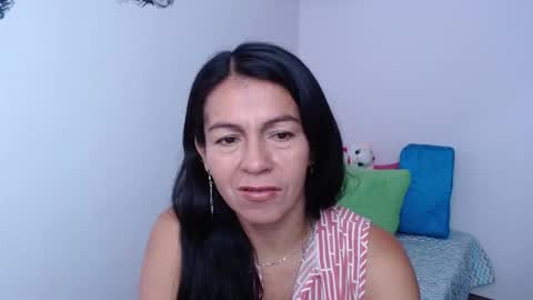Snapshot of camila_vargas_ chatting on 02/26/26, 04:06 Camila Vargas online show from 02/26/26, 04:06