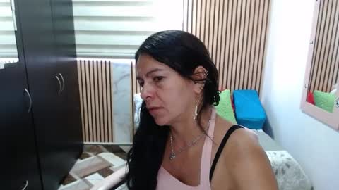 Snapshot of camila_vargas_ chatting on 05/05/26, 04:48 Camila Vargas online show from 05/05/26, 04:48