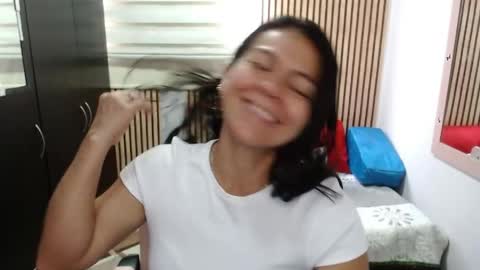 Snapshot of camila_vargas_ chatting on 05/26/26, 03:41 Camila Vargas online show from 05/26/26, 03:41